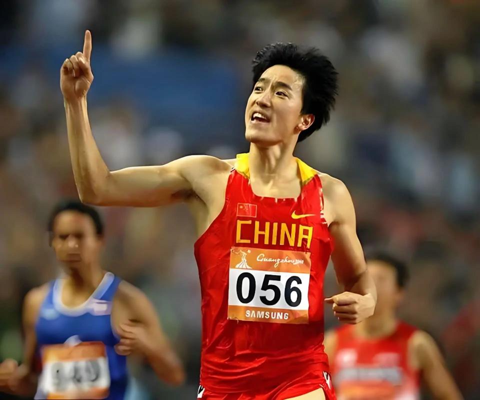 刘翔最后一场比赛是哪年(刘翔退出比赛的最后一次比赛)