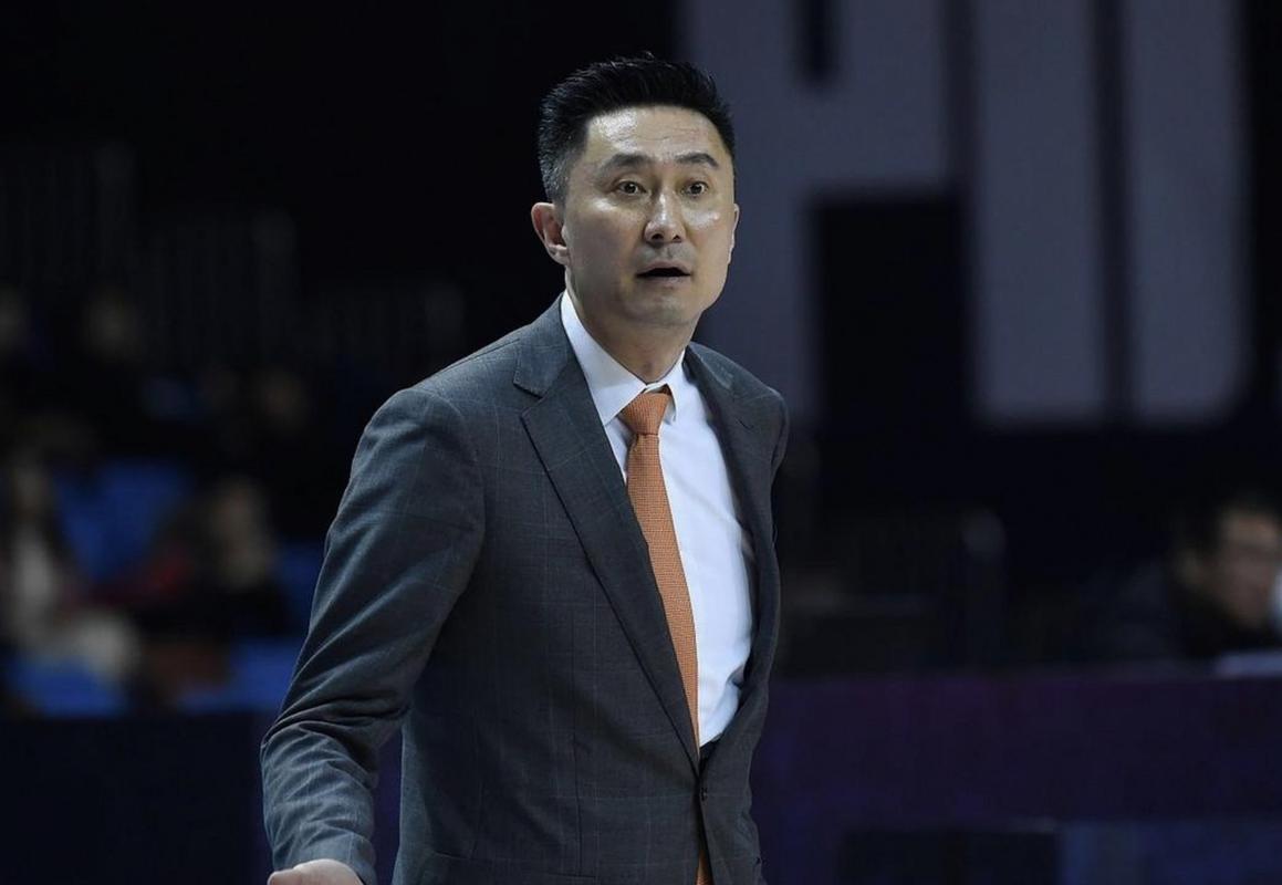 粤BA开幕式门票8块8杜锋:最终还是回馈球迷希望更多球迷参与