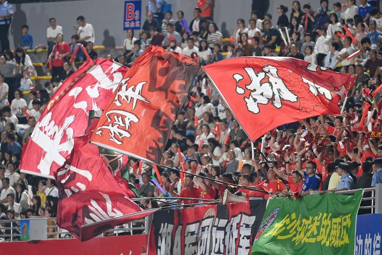 球迷协会：34英超球迷盼废除VAR，9成球迷认为其降低观赛乐趣