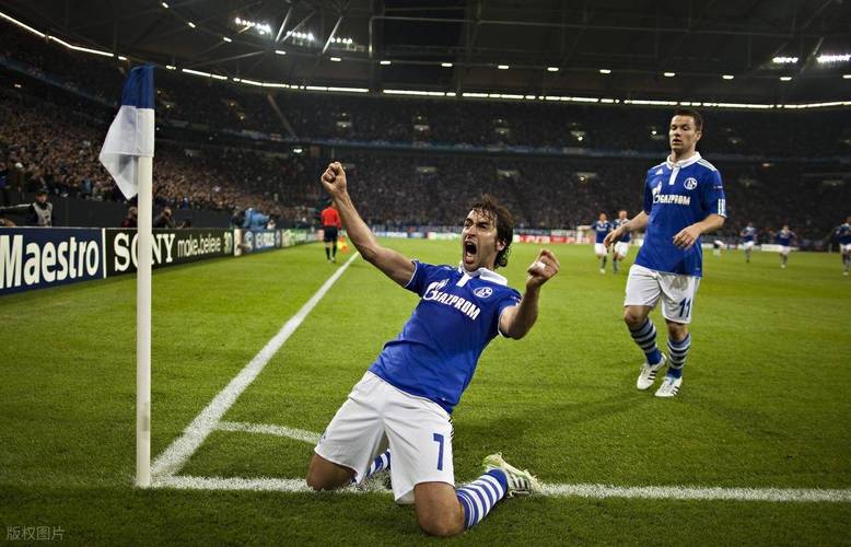 莱万欧冠进球数再次提升！距离梅西还剩20球有机会反超吗