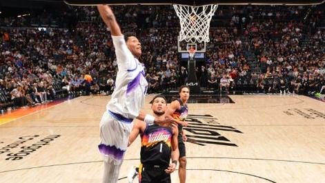 20个进攻篮板&109次出手！太阳大胜灰熊布克36+5格林21+6