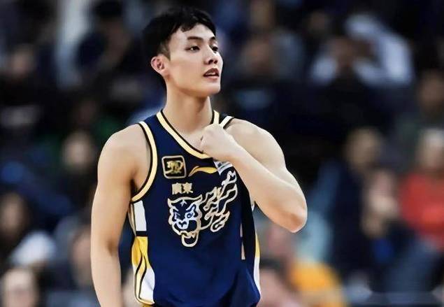 杜锋终于不作妖！9人轮换用对徐杰胡队，广东复仇江苏还有1大惊喜