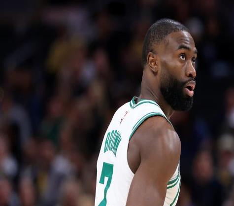 29投9中！杰伦布朗：今天投丢了一些简单球我会调整回来的