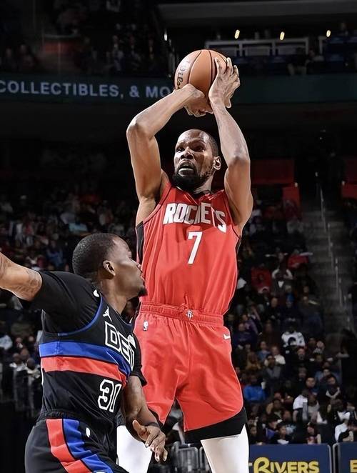 大冷门！火箭掀翻东部第三：全场开心欢呼，杜兰特轰下27+8+6