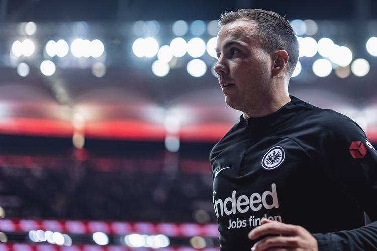 官方：格策与法兰克福续约至2028年